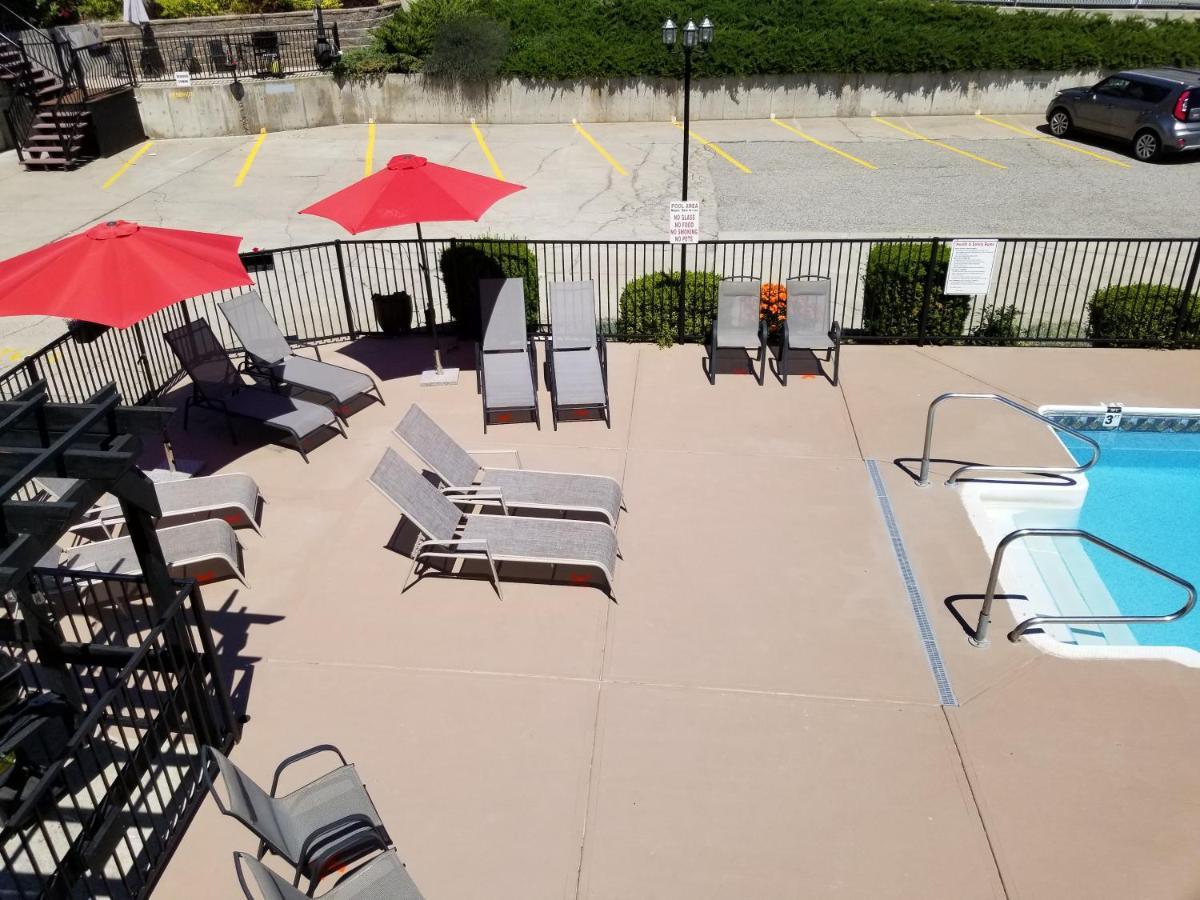 Osoyoos Lakeview Inn & Suites Dış mekan fotoğraf