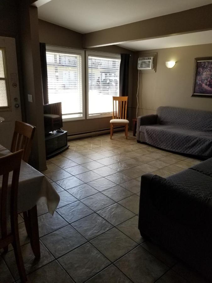 Osoyoos Lakeview Inn & Suites Dış mekan fotoğraf