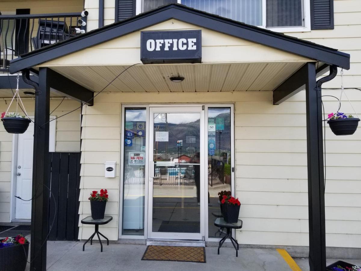 Osoyoos Lakeview Inn & Suites Dış mekan fotoğraf